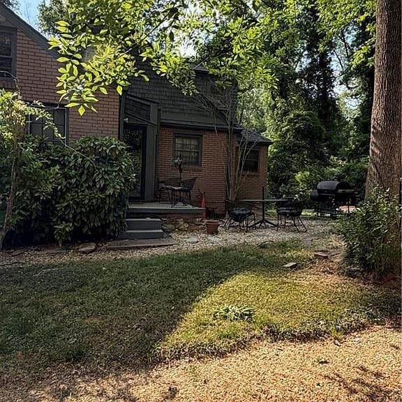 Listing photo 5