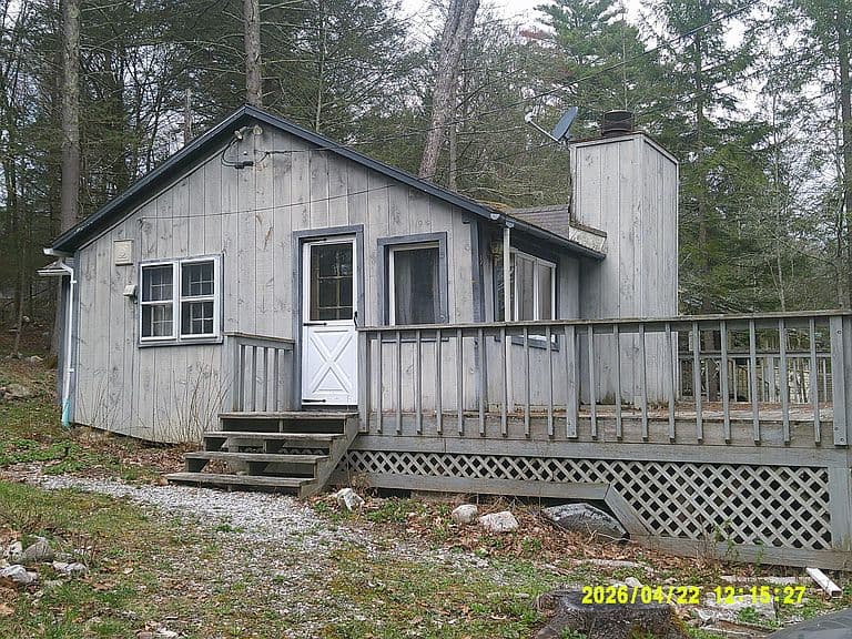 Listing photo