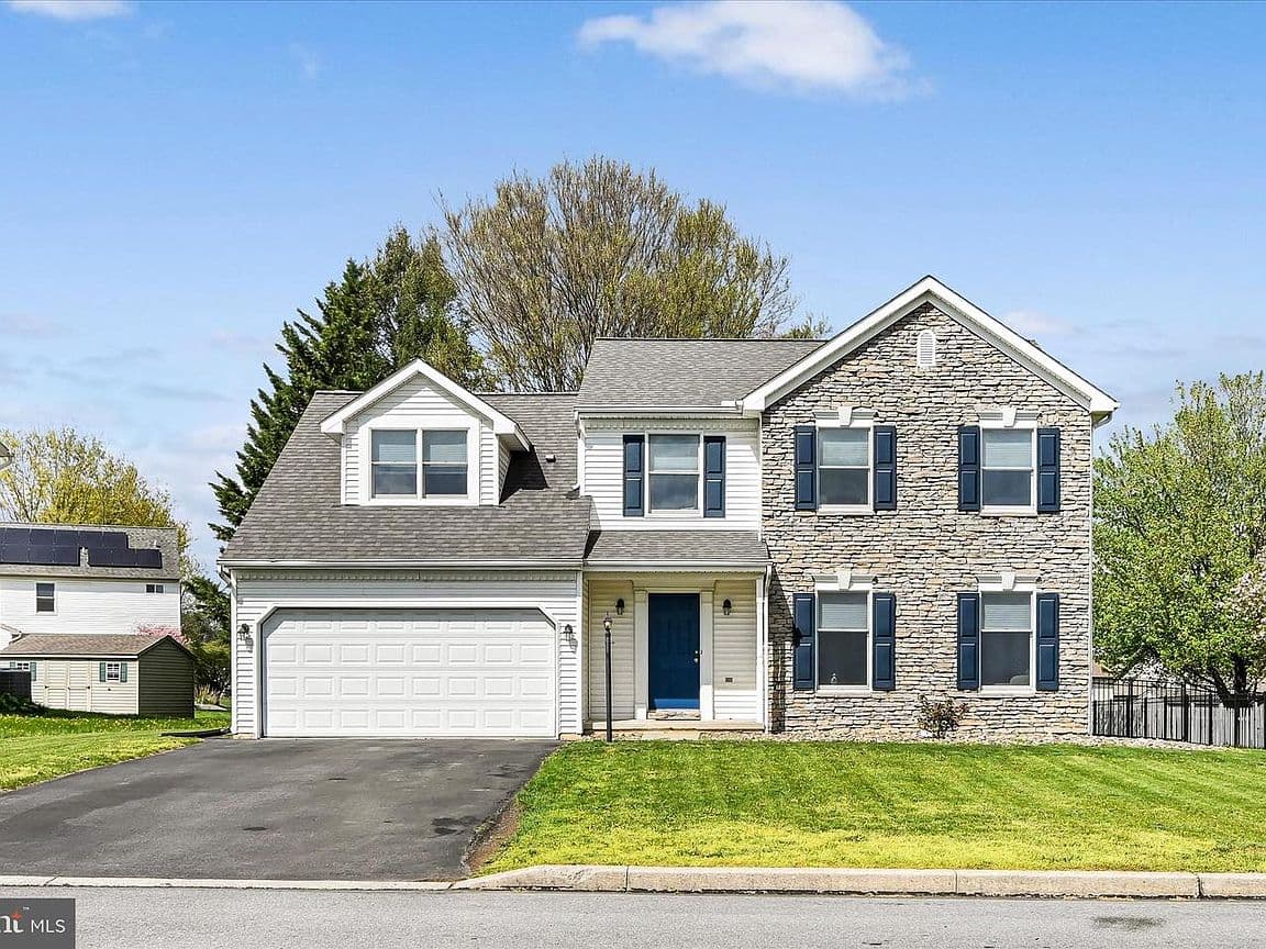 Primary listing photo