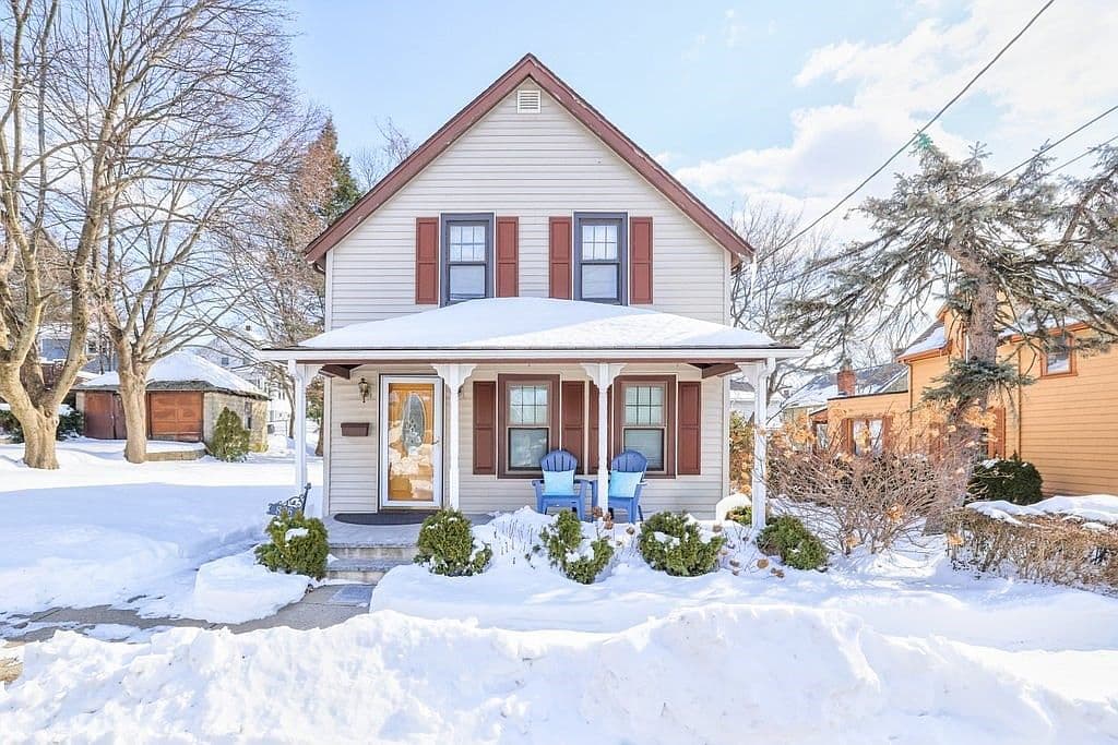 Primary listing photo