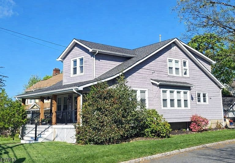 Listing photo