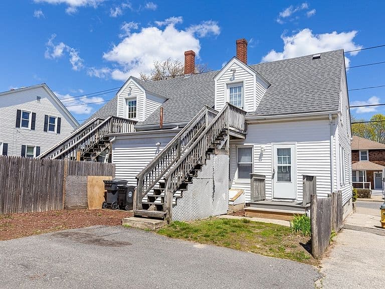 Listing photo 3