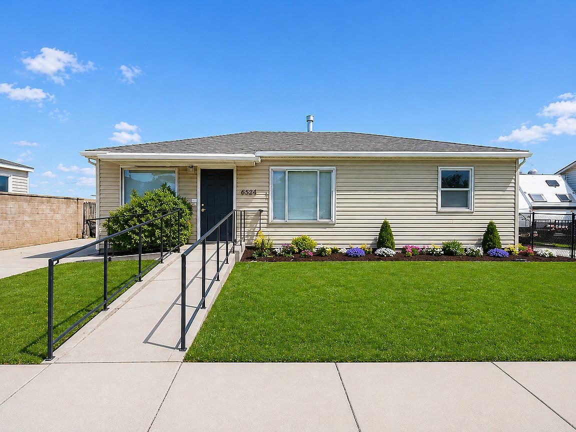 Primary listing photo