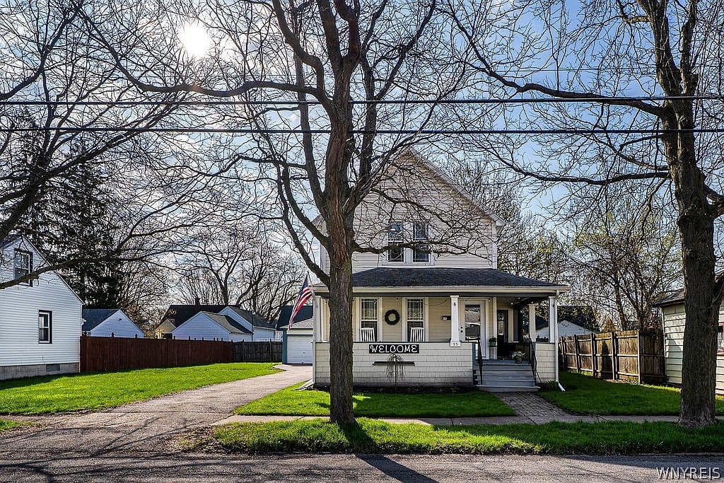 Primary listing photo