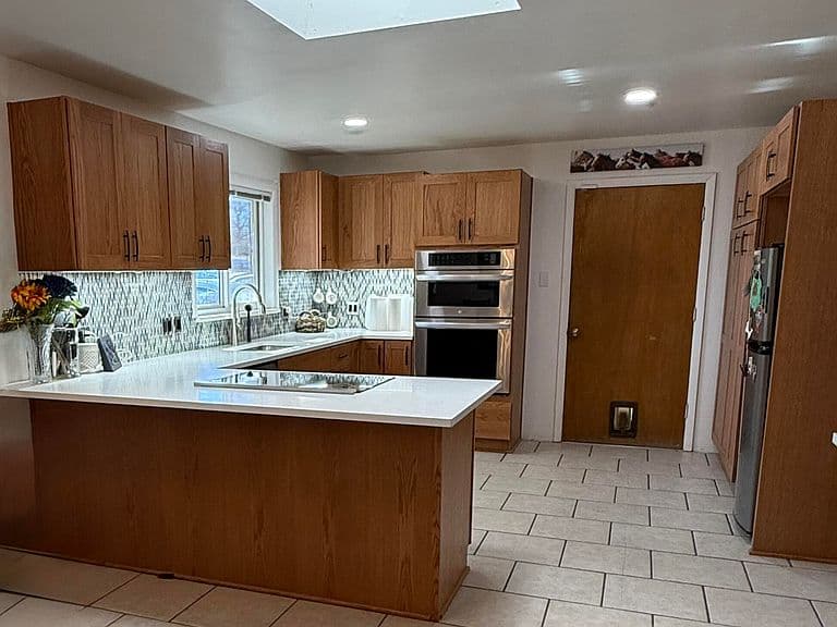 Listing photo 2