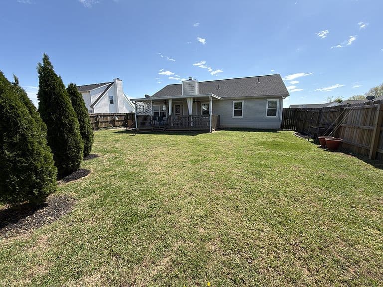Listing photo 5
