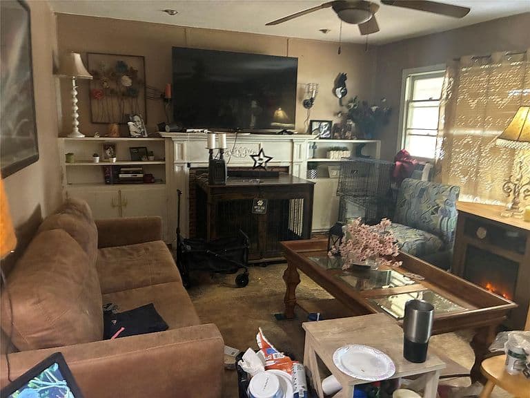 Listing photo 5