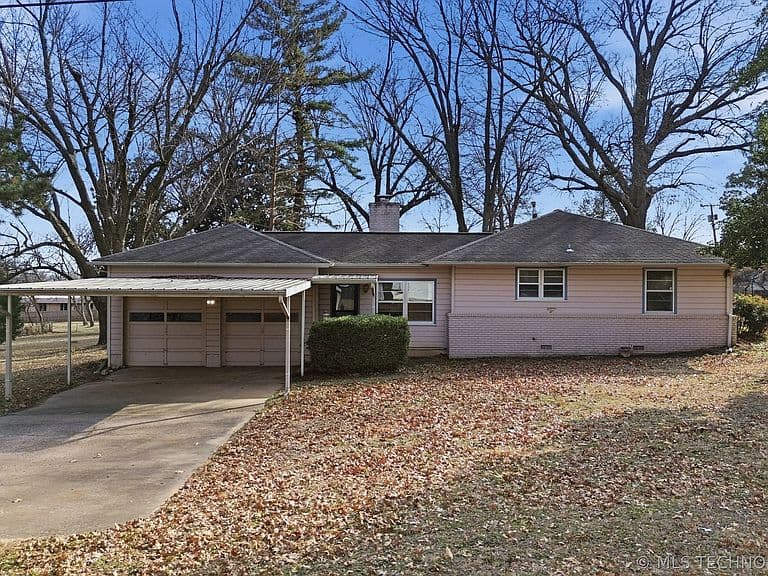 Listing photo 4