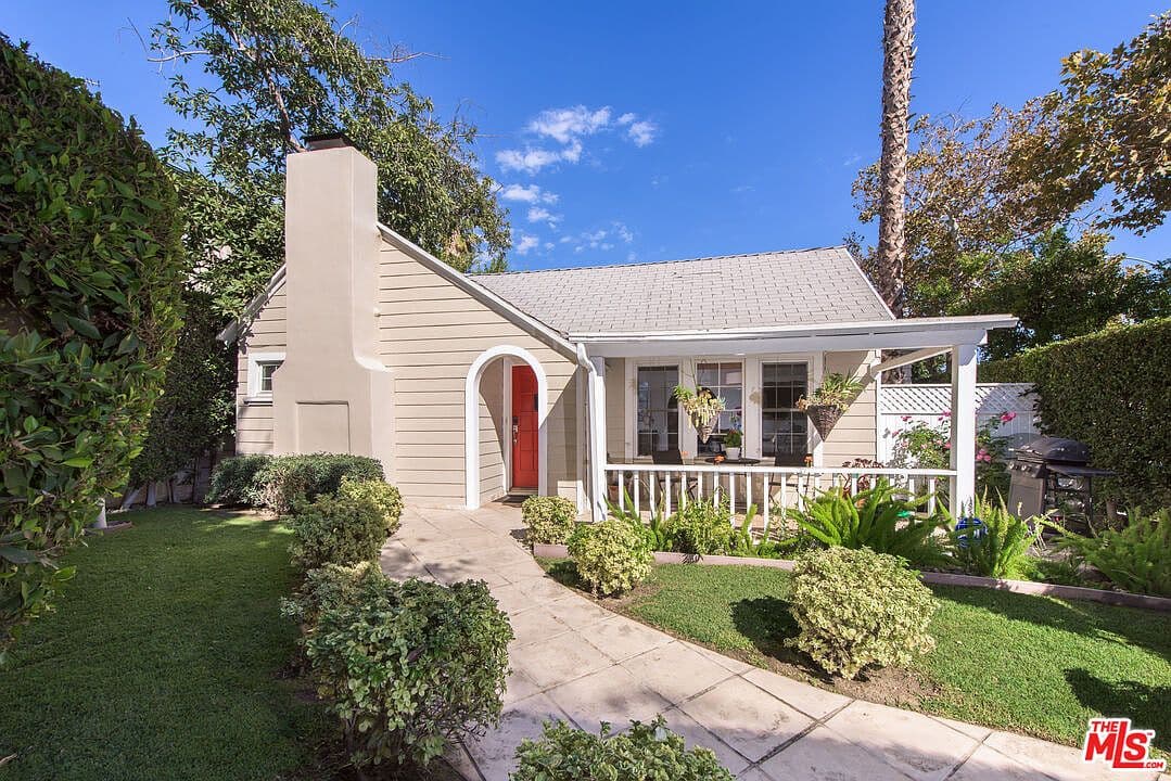 Primary listing photo