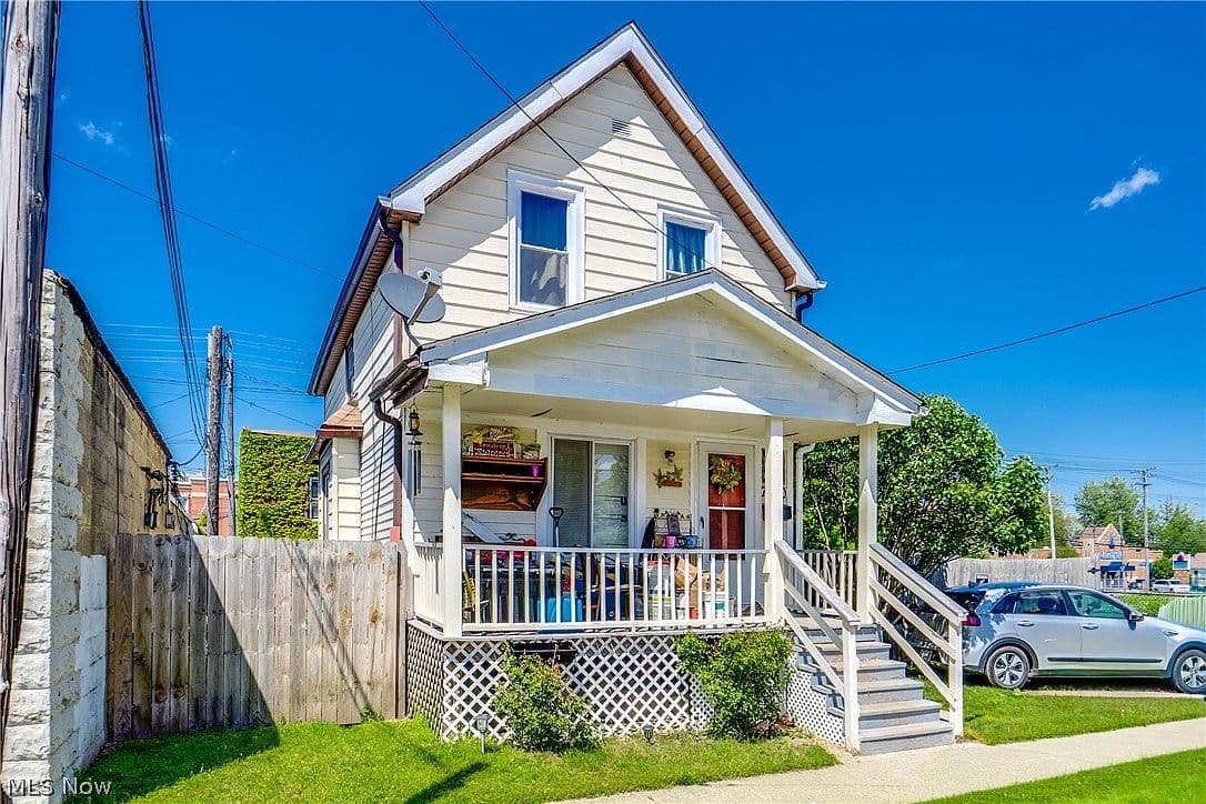 Primary listing photo