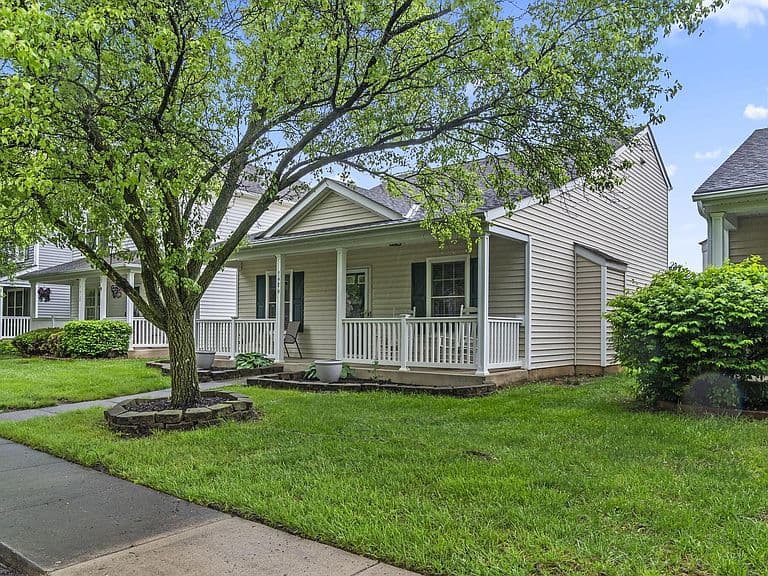 Listing photo 4