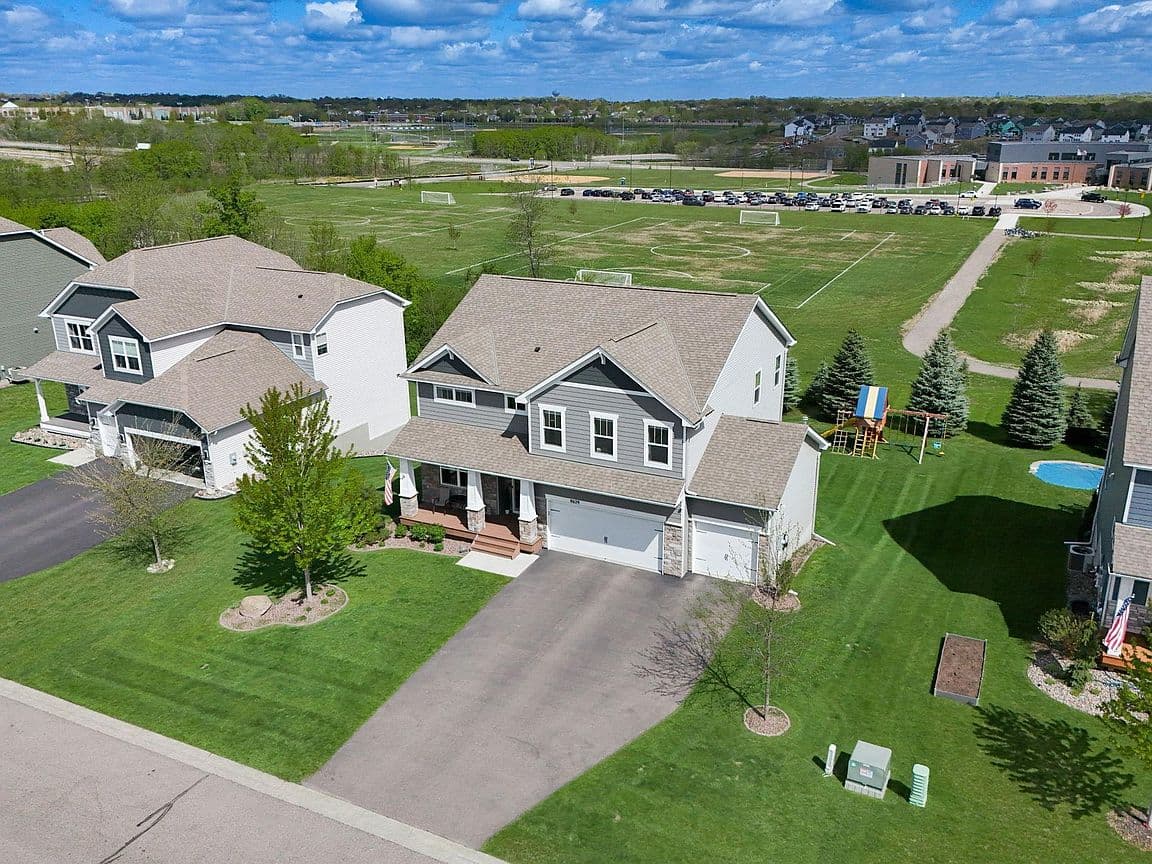 Primary listing photo