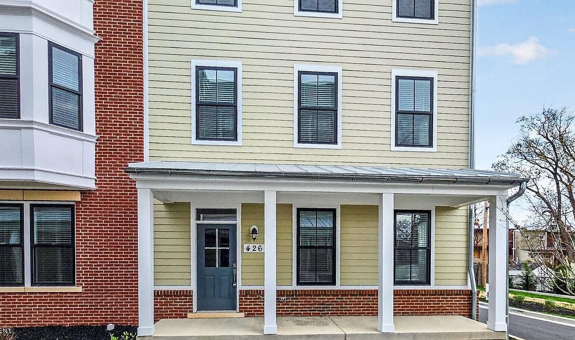 Primary listing photo