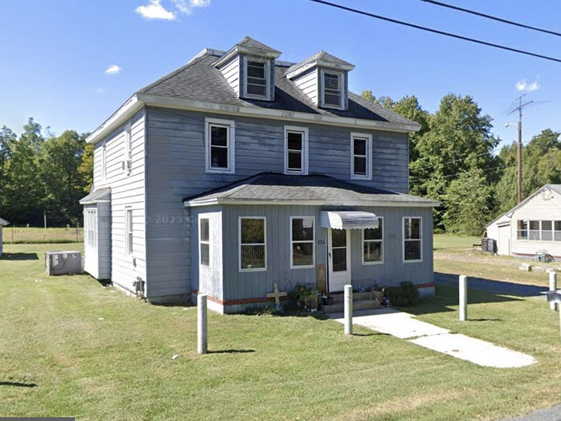 Primary listing photo