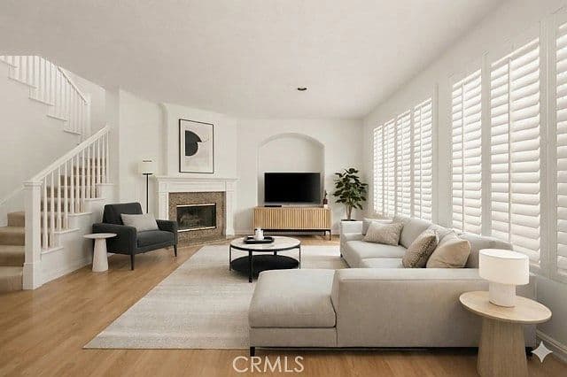 Listing photo 5