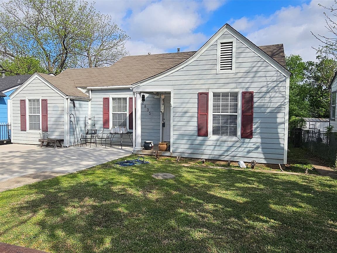 Primary listing photo