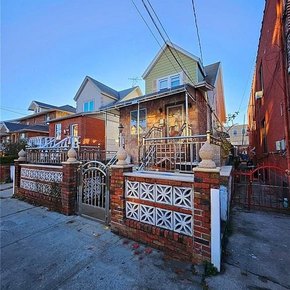 Listing photo 3