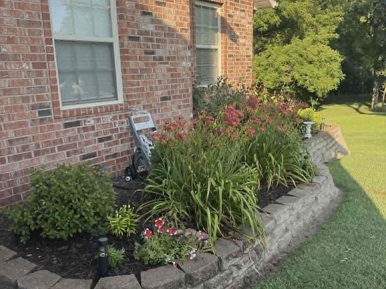 Listing photo 3