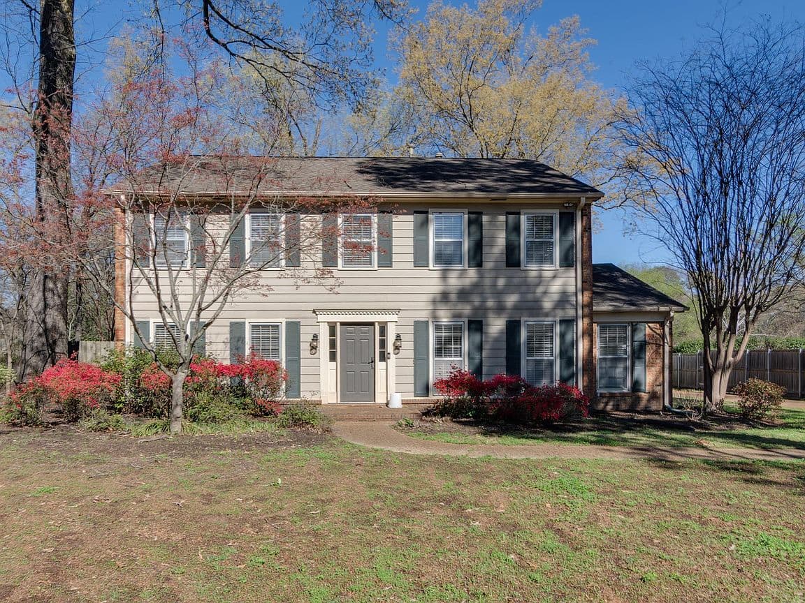Primary listing photo