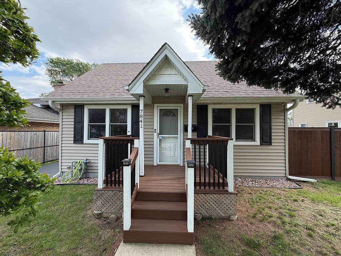 Primary listing photo
