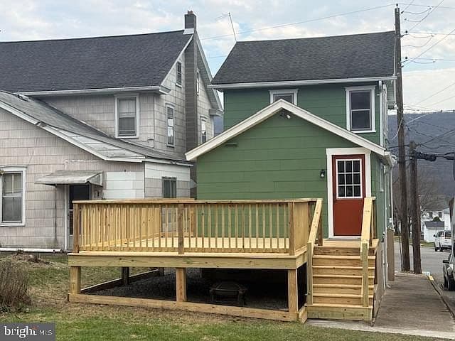 Listing photo 4