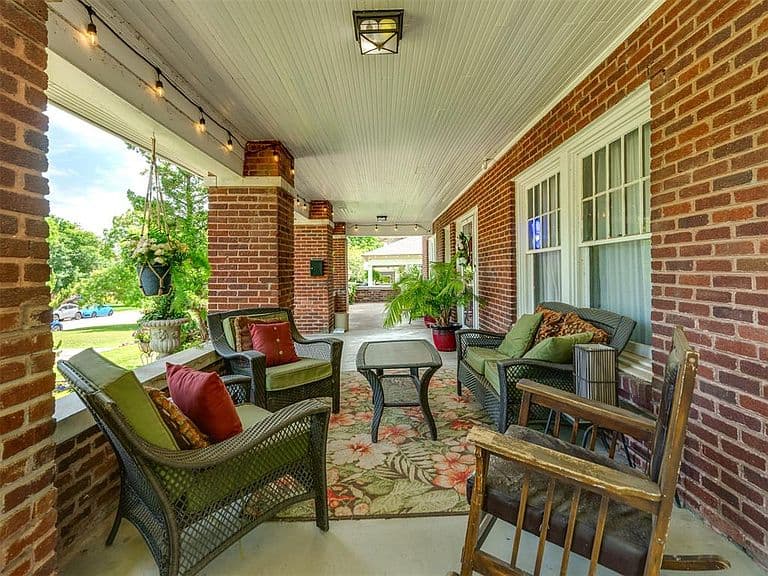Listing photo 5