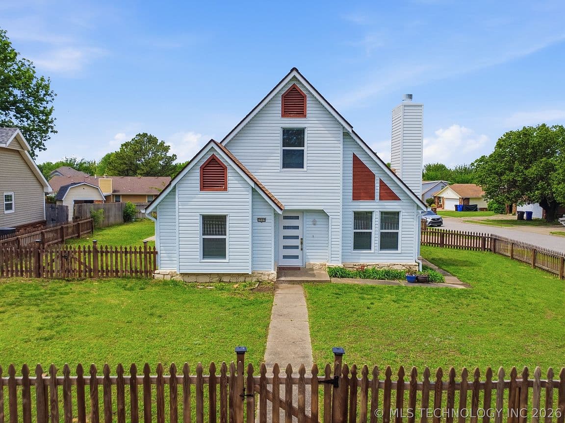 Primary listing photo
