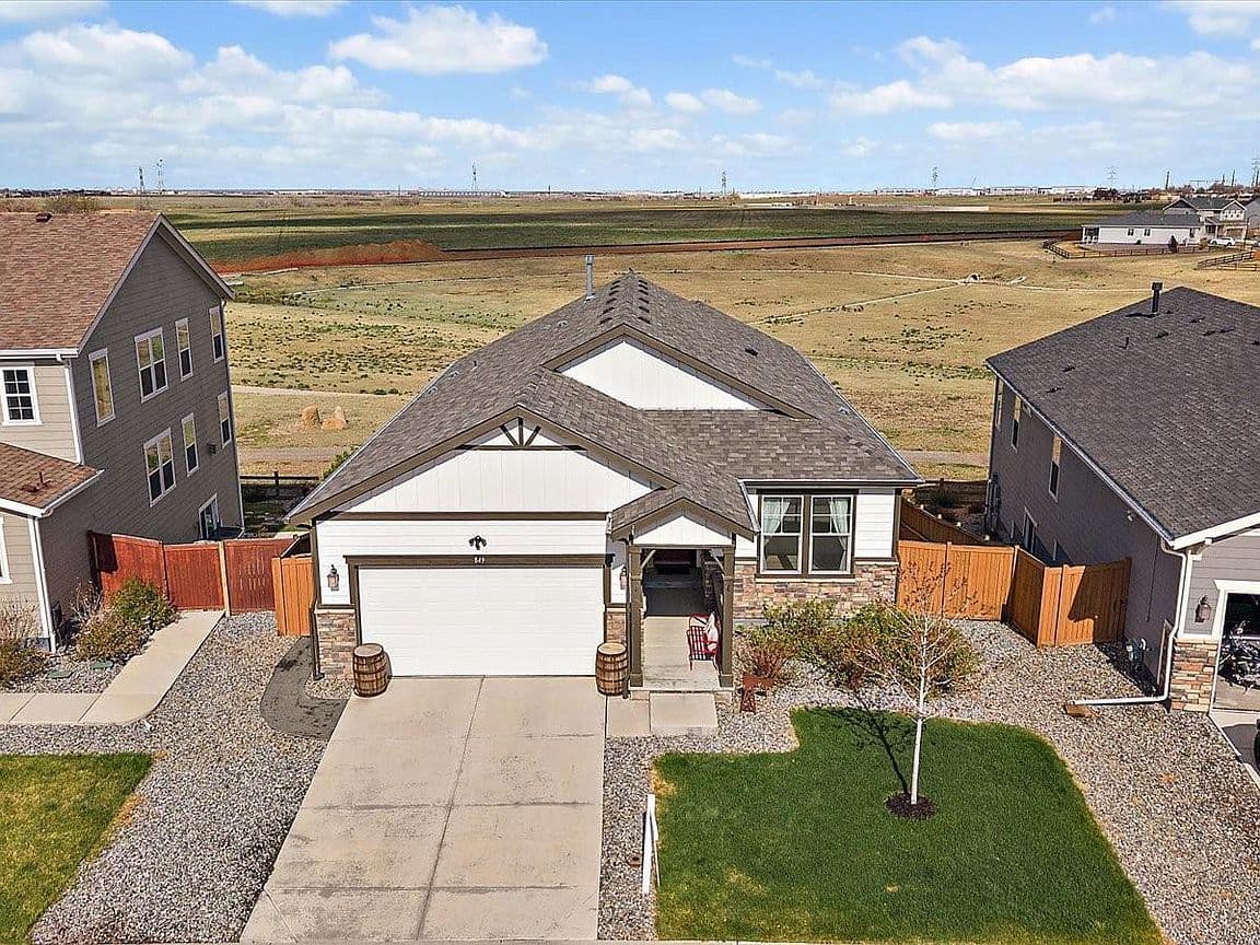 Primary listing photo