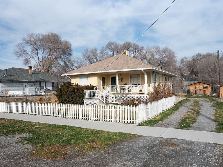 Listing photo 4