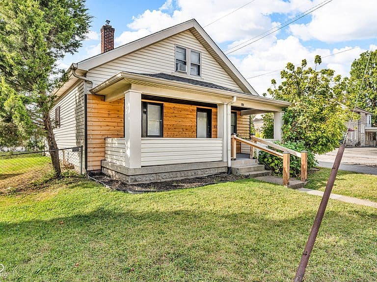 Listing photo 5