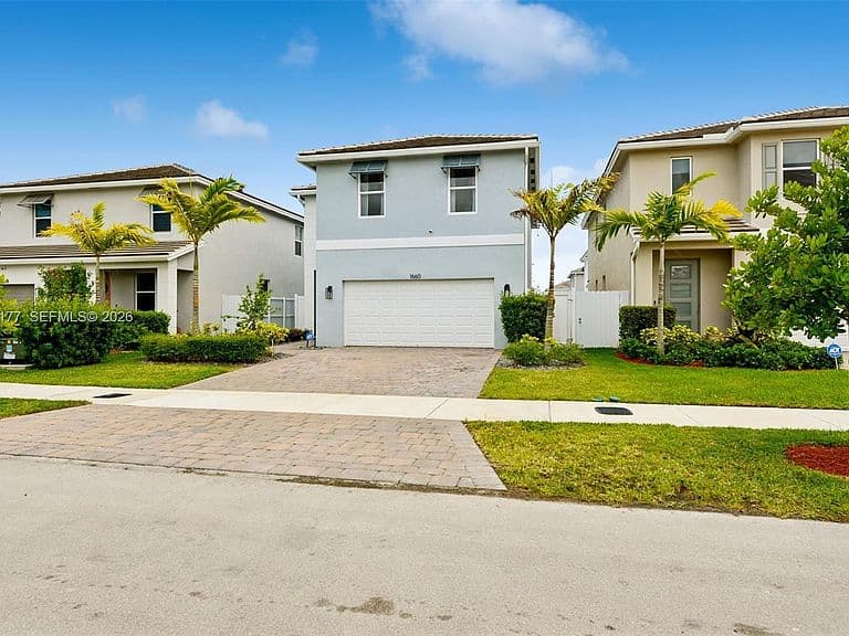 Listing photo 4