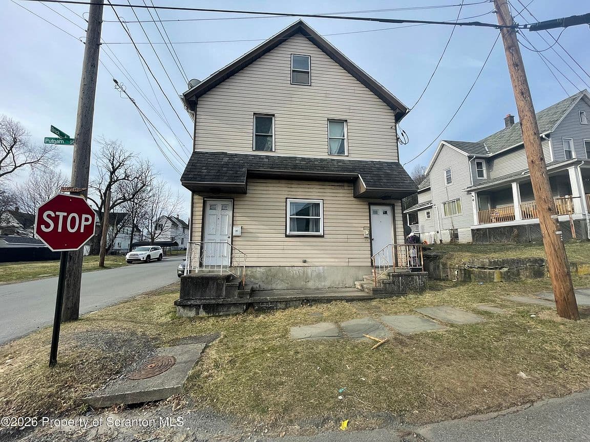 Primary listing photo