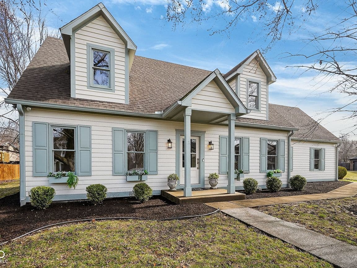 Primary listing photo
