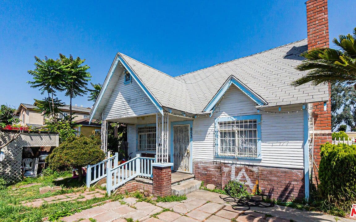 Primary listing photo