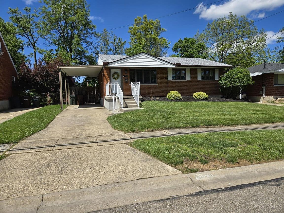 Primary listing photo