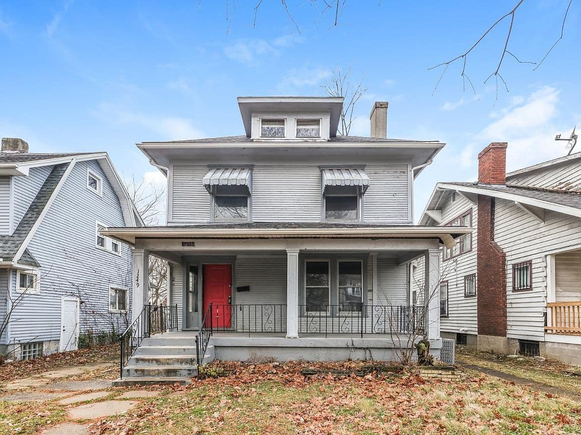 Primary listing photo