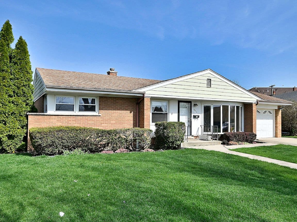 Primary listing photo