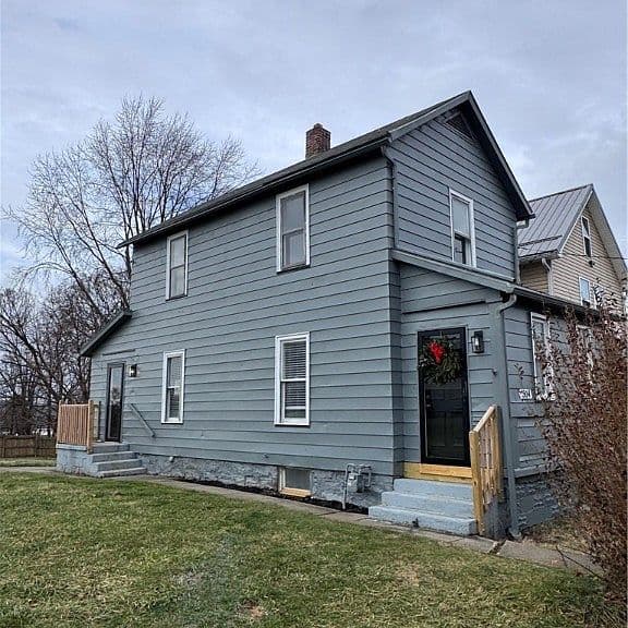 Listing photo 5