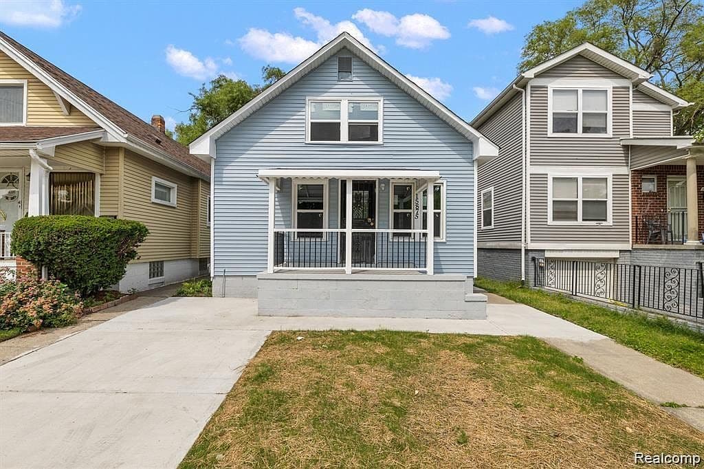 Primary listing photo