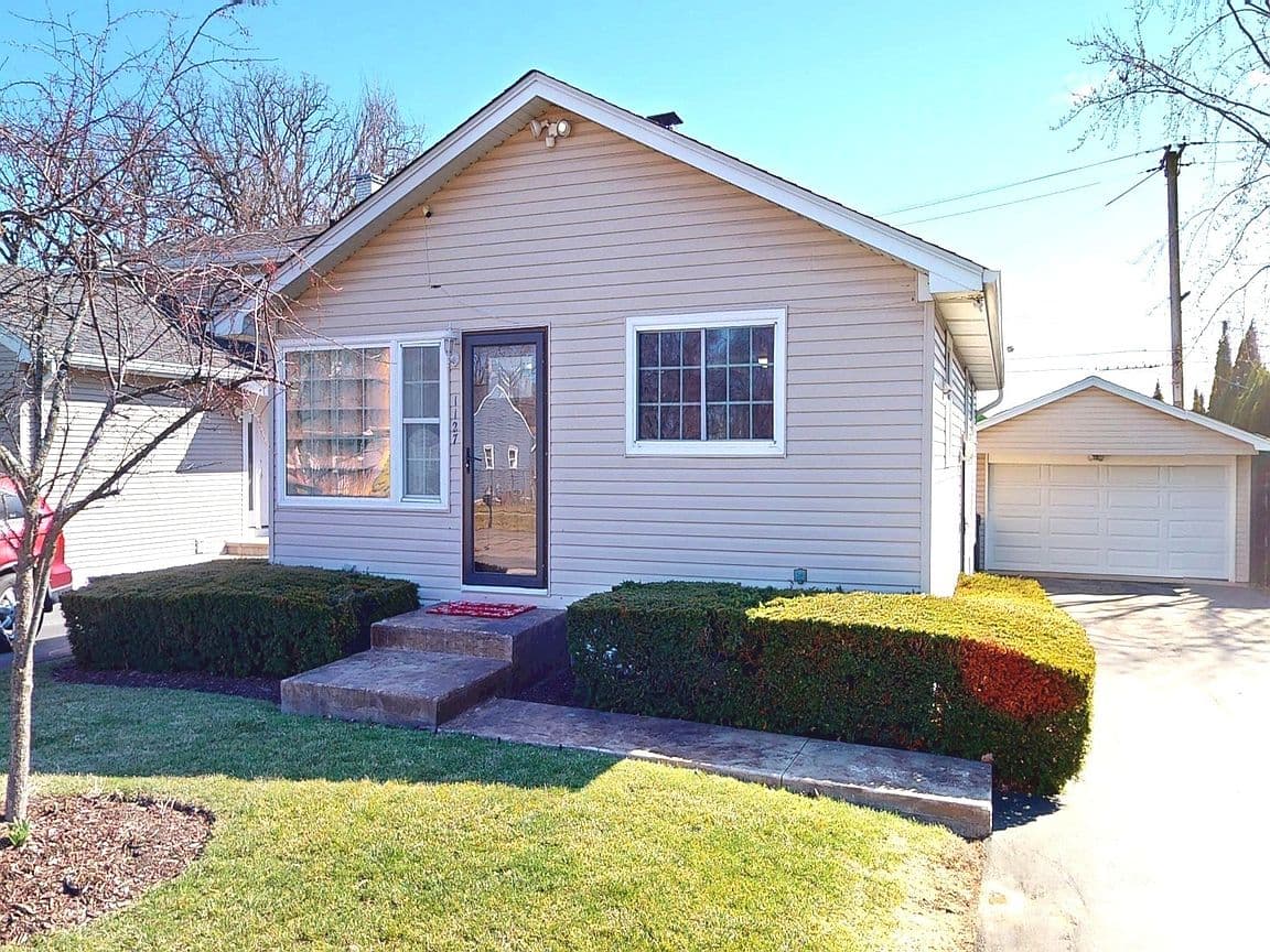 Primary listing photo