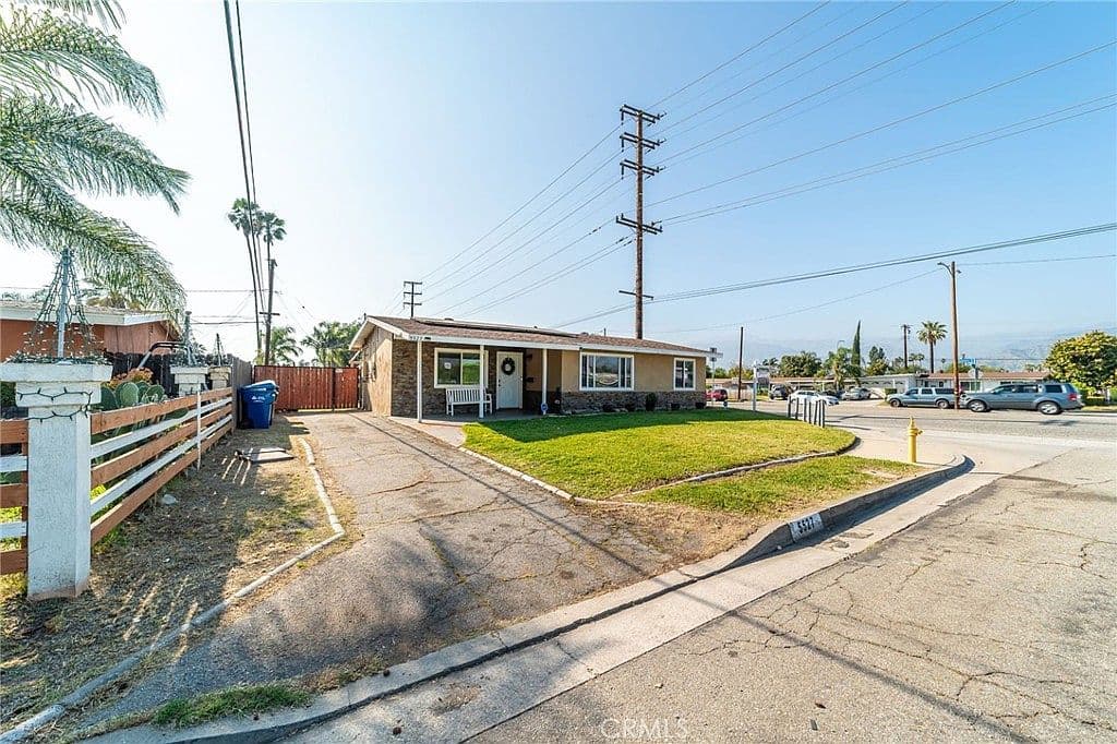 Primary listing photo