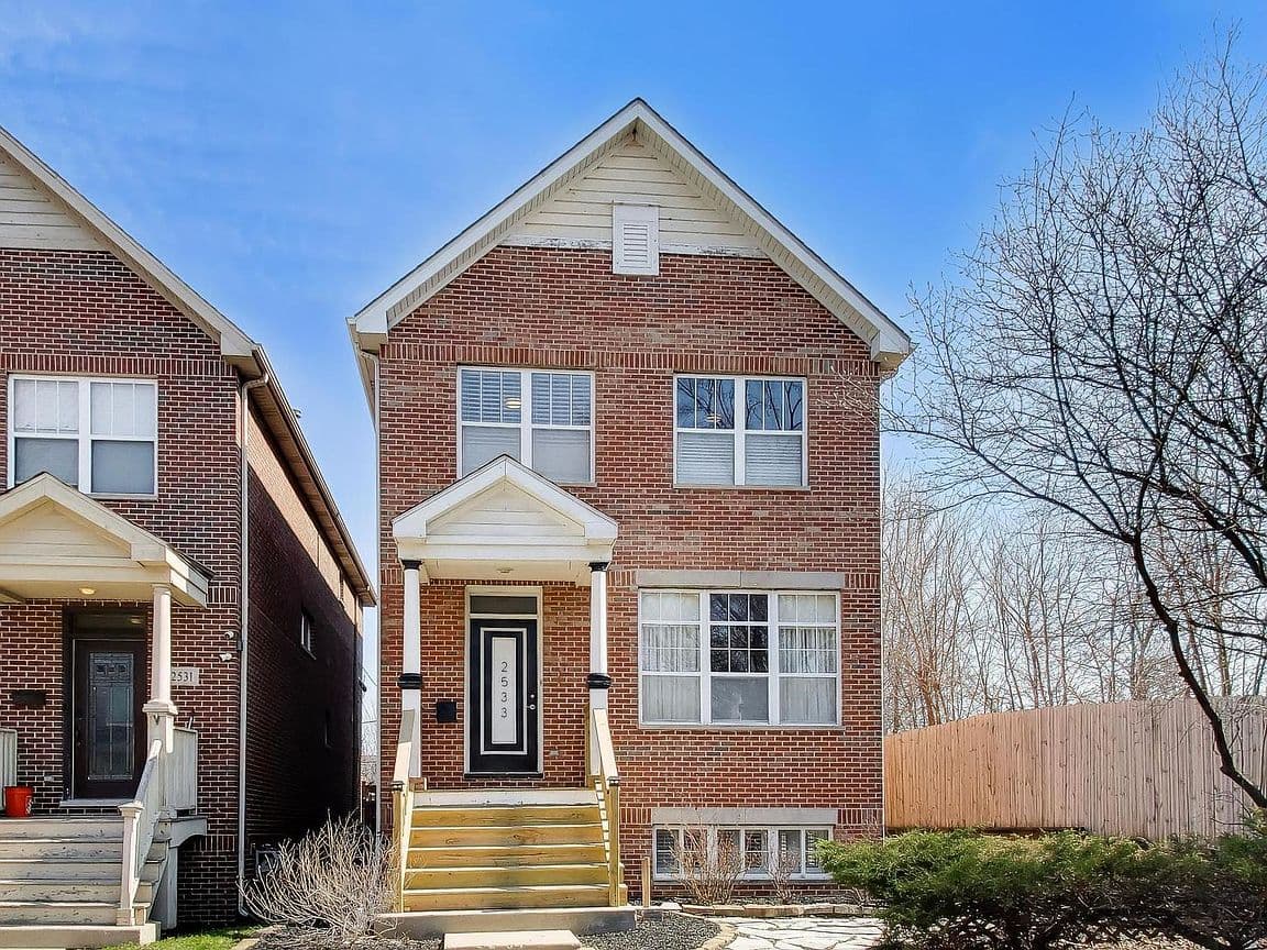 Primary listing photo