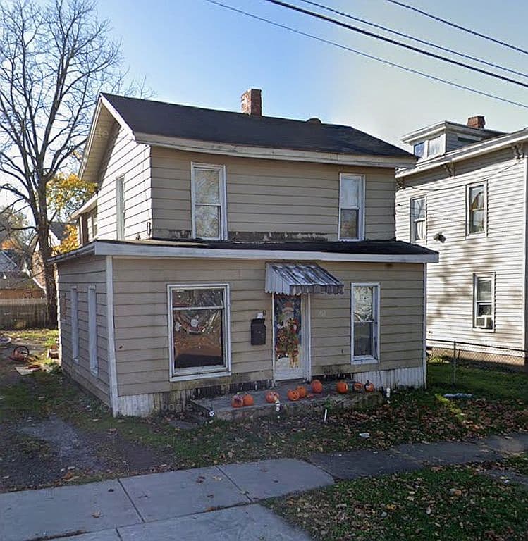 Primary listing photo