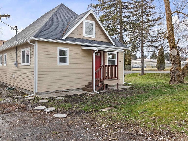 Listing photo 5