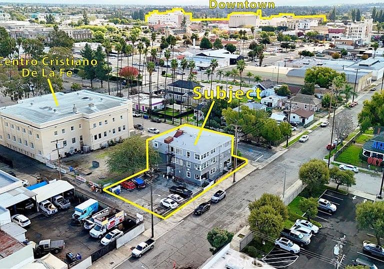Listing photo 5