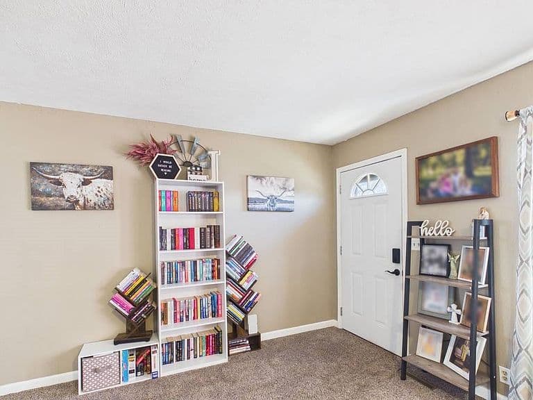 Listing photo 4