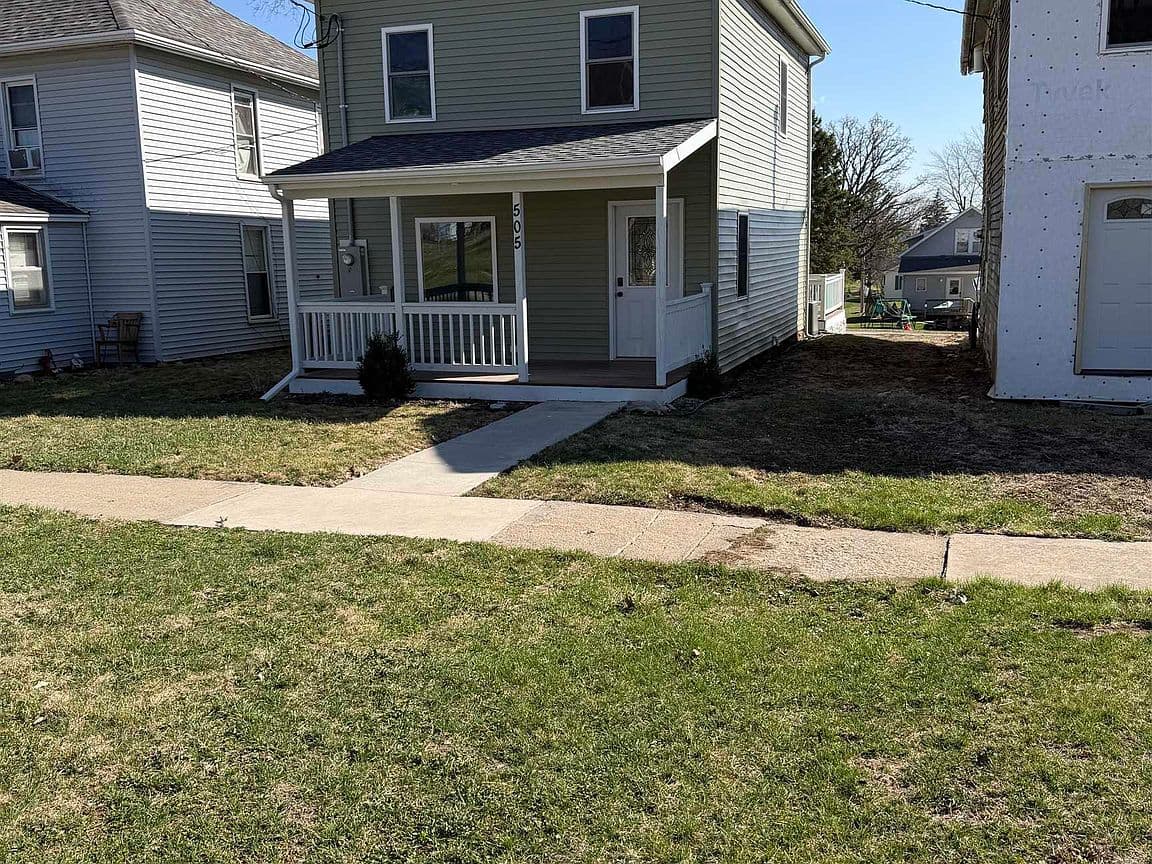 Primary listing photo