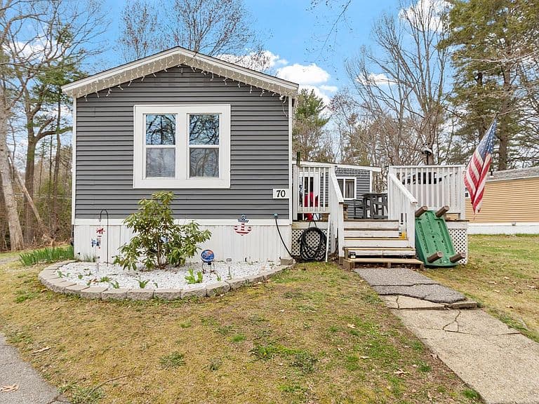 Listing photo 5