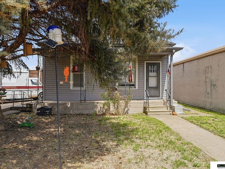 Listing photo 5