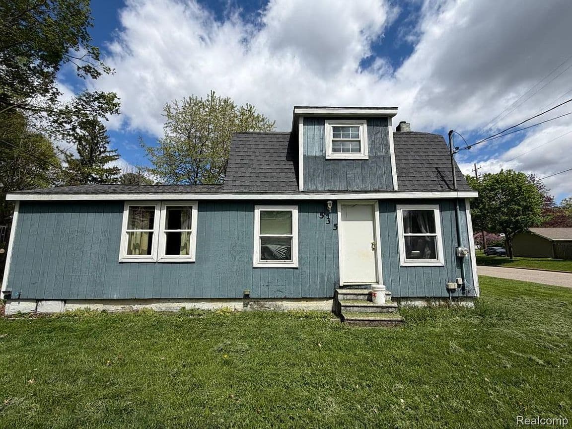 Primary listing photo